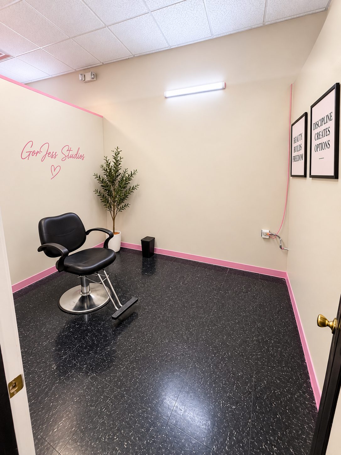 GorJess Studios private suite